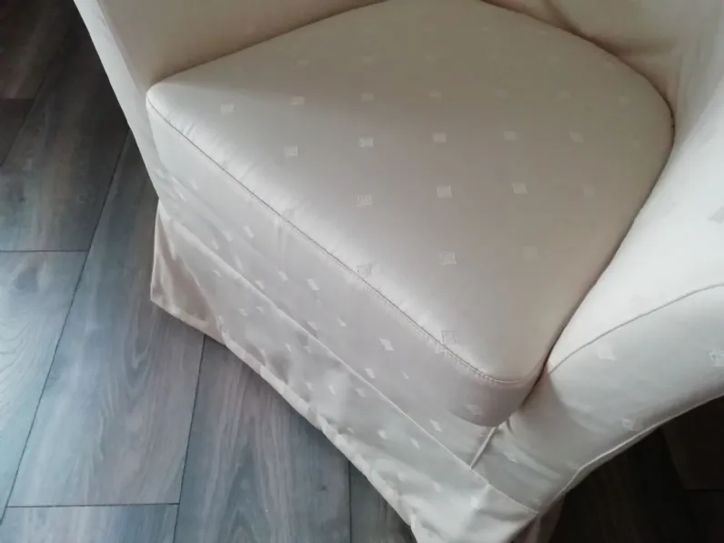 Poltroncina Senza tempo Rigo salotti a PREZZO OUTLET
