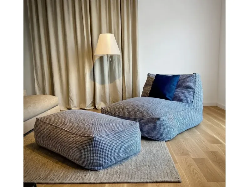 Poltrona relax modello Poltrona e pouff zoe a marchio Verzelloni con forte sconto