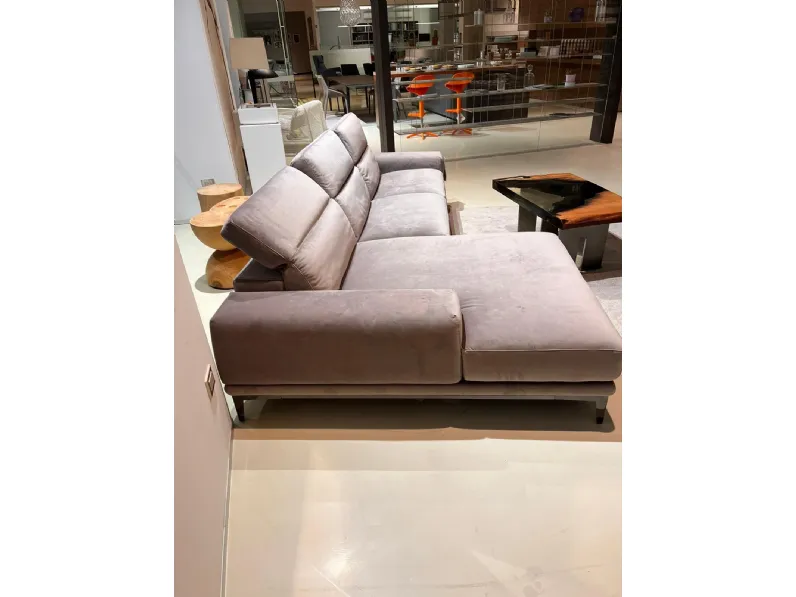 Divano in Tessuto stile design modello Borghese scontato - 30%