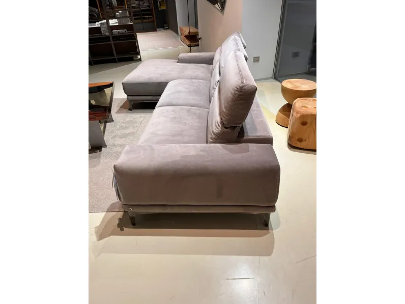 Divano in Tessuto stile design modello Borghese scontato - 30%