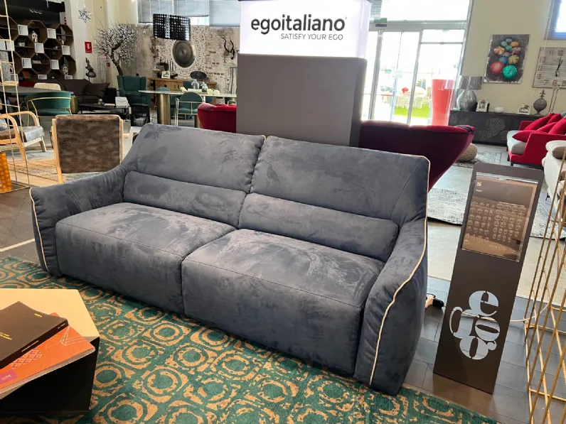 Divano Puffy Egoitaliano scontato del 40%. Relax assicurato!