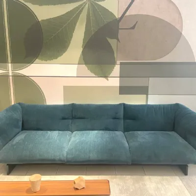 Divano Moncloud in stile Design Con schienale con forte sconto 