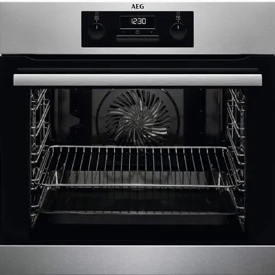 Innovativo forno Aeg Beb331010m  in Offerta Outlet