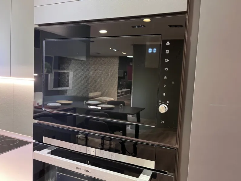 Forno Elementi modello Grundig gmi3140b a prezzo scontato