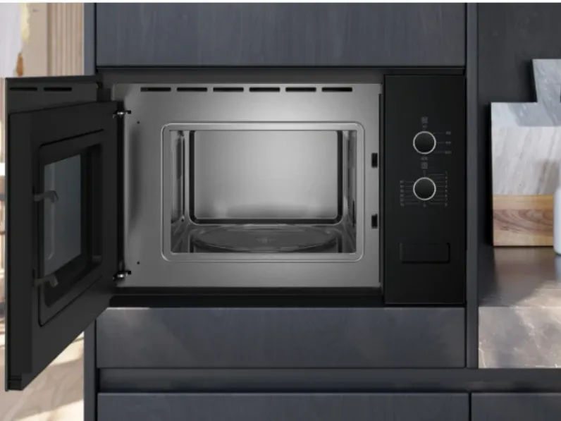 Forno modello Microonde bf520lma1 Siemens a prezzo Outlet