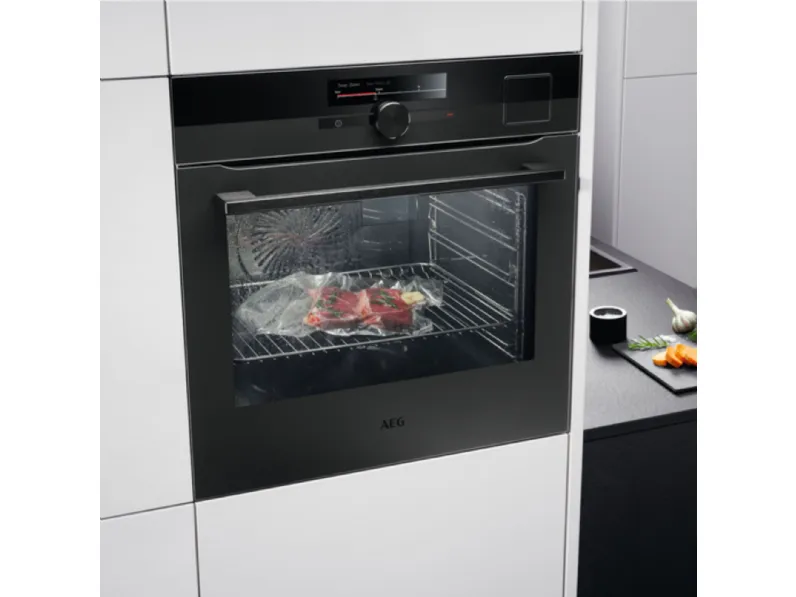 Innovativo forno Aeg Bsk 999330 t in Offerta Outlet