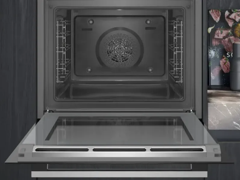 Forno iq300 di Siemens in offerta