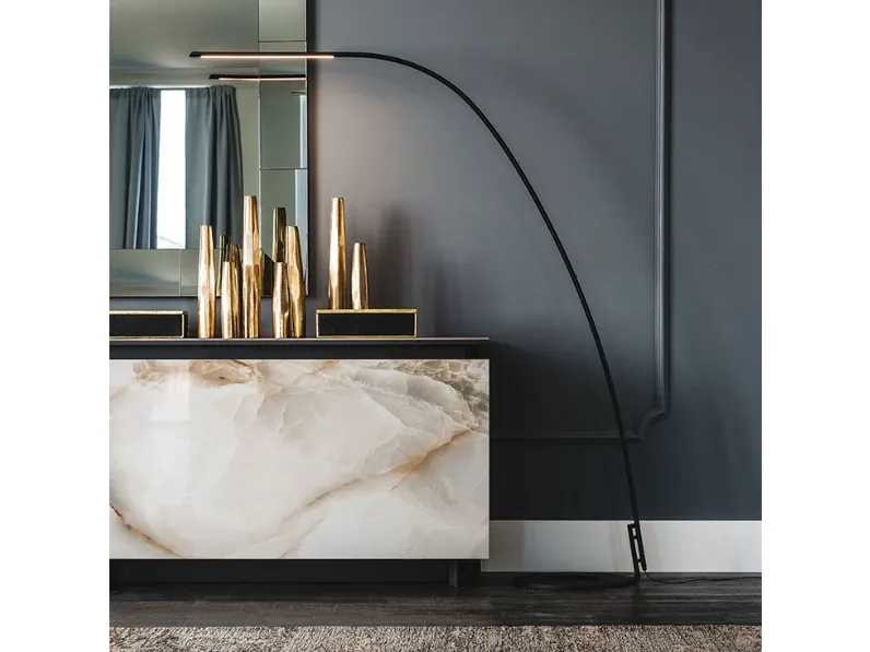 1. Design moderno ed elegante. 
2. Illuminazione a LED di alta qualità. 
3. Facile da installare. 
4. Garanzia di 2 anni. 
5. Prodotto da Cattelan Italia.