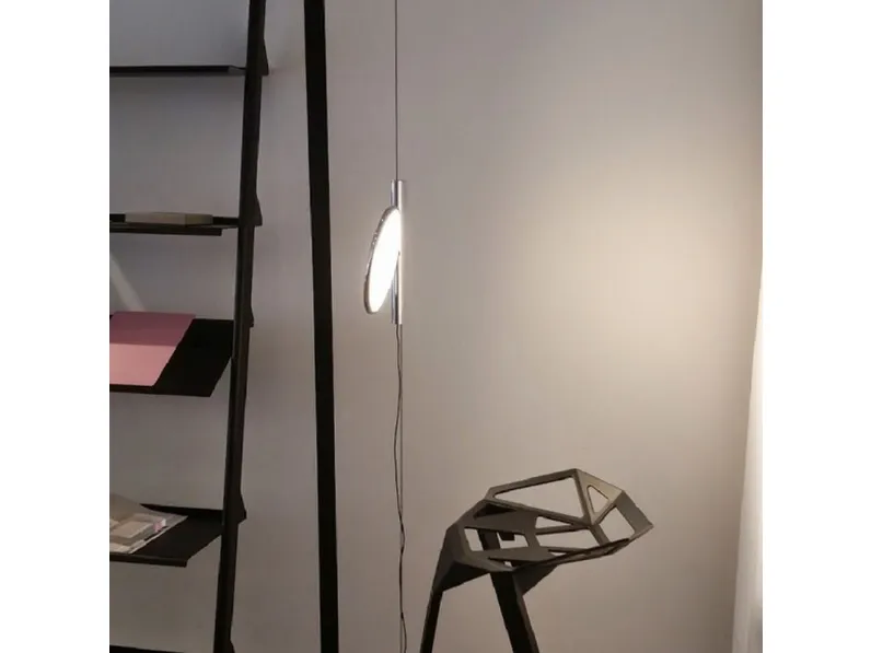 Scopri la lampada a sospensione Ok Flos al prezzo scontato! Un must-have per arredare con stile.