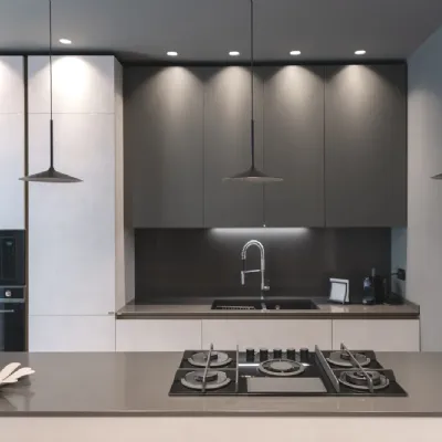 A sospensione stile Moderna Poe 8351 sospensione led Linea light in offerta outlet