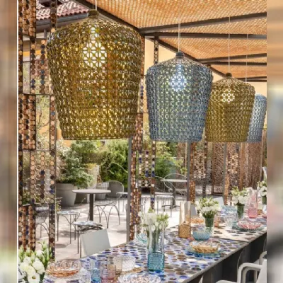Lampada a sospensione in plastica Kabuki Kartell in Offerta Outlet