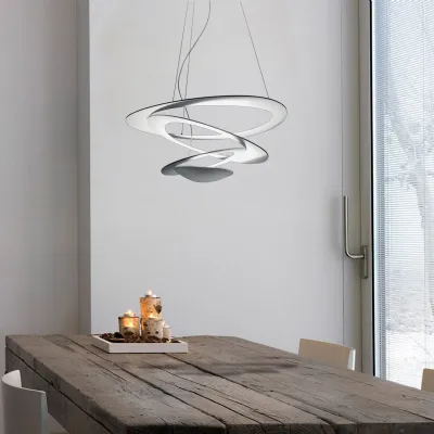 A sospensione Pirce mini sospensioni artemide  Artemide a prezzo scontato 