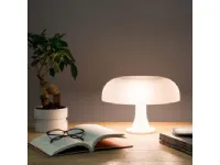 Lampada da tavolo Nessino lampada da tavolo bianco Artemide a prezzo scontato 