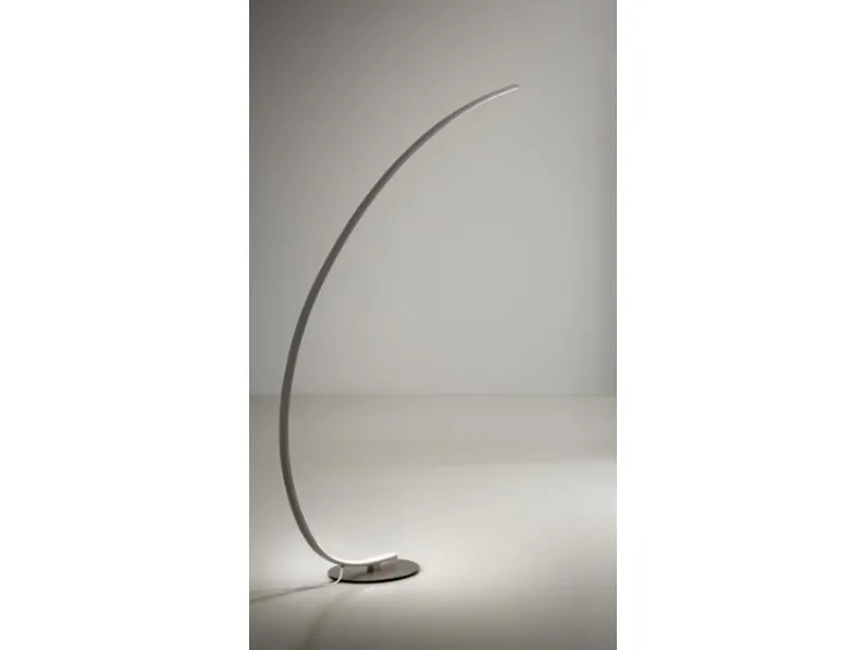 Scopri la Lampada Iole di Gea Luce: collezione esclusiva in OFFERTA OUTLET!
