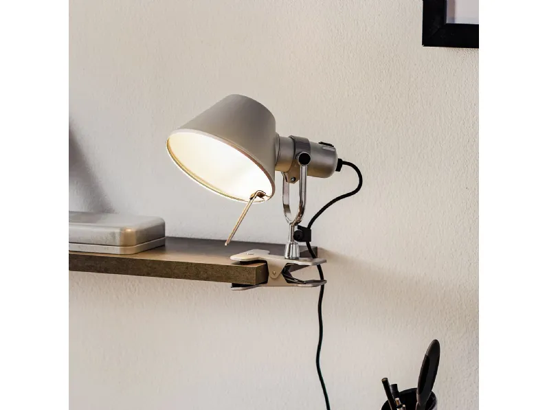 Lampada da tavolo Collezione esclusiva Tolomeo micro pinza artemide stile Moderno a prezzi convenienti