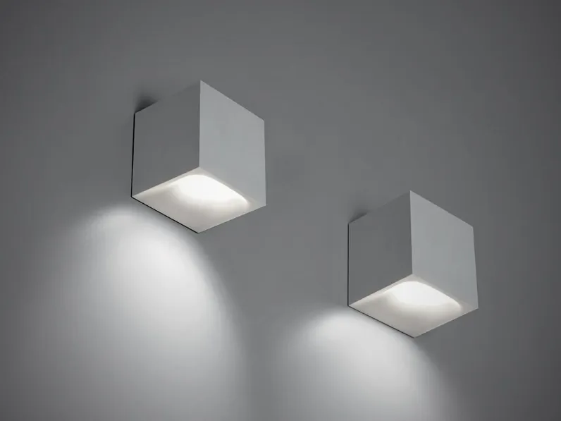 Lampada da parete Artemide aede wall bianco Artemide con uno sconto esclusivo