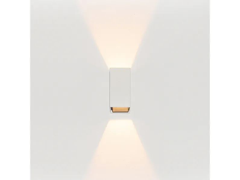 Lampada da parete in metallo Clv2 Via bizzuno in Offerta Outlet
