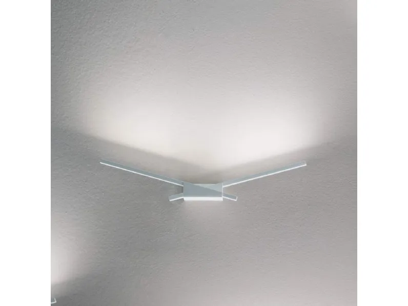 Lampada da parete in metallo Wings led 10w Stilnovo a prezzo scontato