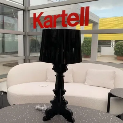 Lampada da tavolo Bourgie Kartell a prezzo scontato 