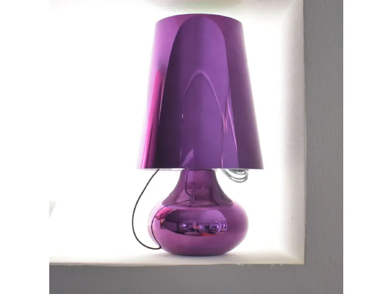 Lampada da tavolo stile Moderno Cindy  Kartell con forte sconto