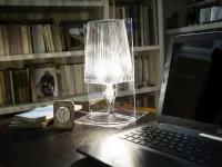 Offerta Outlet: Lampada da tavolo Moderno Kartell. Acquista ora!