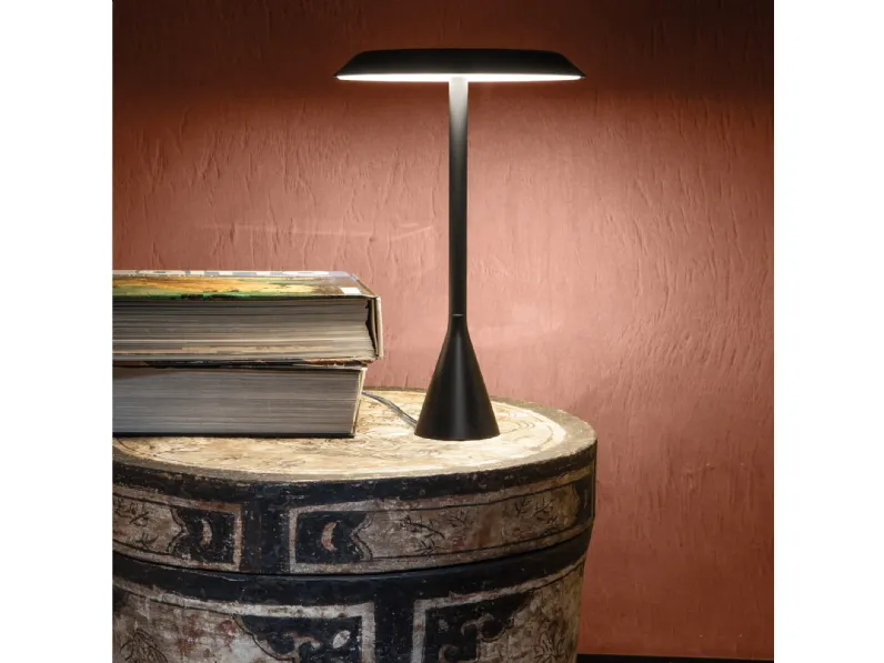 Lampada da tavolo Design Panama di Nemo in offerta outlet.