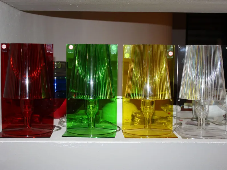 Lampada da tavolo Kartell Take  Altri colori a prezzi convenienti