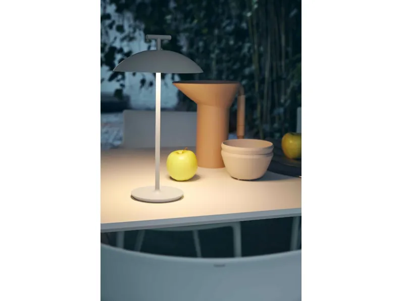 Lampada da tavolo Kartell Geen-a stile Moderno a prezzi convenienti