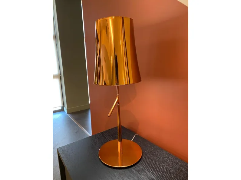 Lampada da tavolo Foscarini Birdie stile Design a prezzi outlet