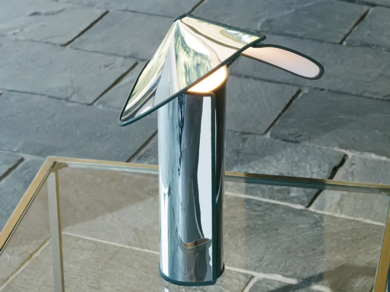 Lampada da tavolo Chiara t Flos a prezzo Outlet 