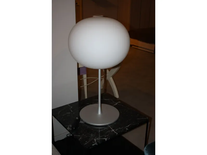 Lampada da tavolo stile Moderno Glo-ball Flos in saldo