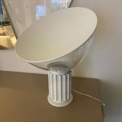 Da tavolo Taccia small Flos a prezzo Outlet 