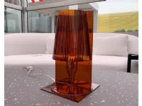 Scopri la lampada da tavolo Take Kartell in offerta! Prezzo Outlet!