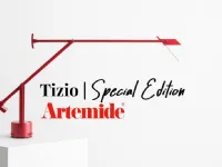 Lampada da tavolo Tizio red limited edition  Artemide a prezzo Outlet 
