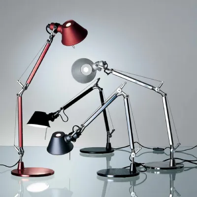 Lampada da tavolo Tolomeo micro Artemide in Offerta Outlet 