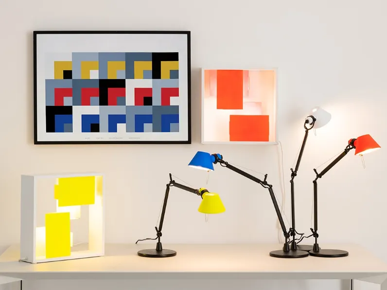 Lampada da tavolo Tolomeo micro bicolor  Artemide con un ribasso esclusivo