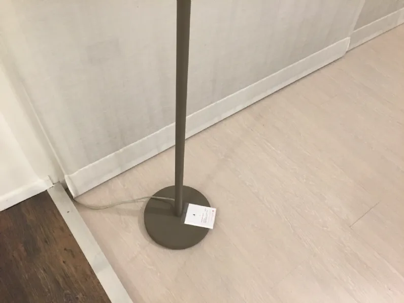 Lampada da terra Andromeda Calligaris in Offerta Outlet 