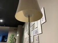 Lampada da terra Birdie  Foscarini a prezzo scontato 