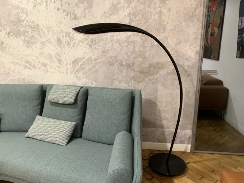 Lampada da terra Doride Artemide a prezzo scontato 