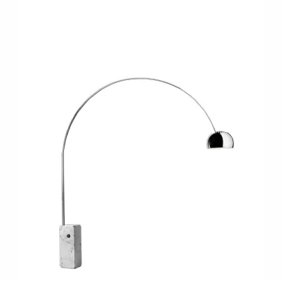 Lampada da terra in metallo Flos arco led Flos a prezzo Outlet