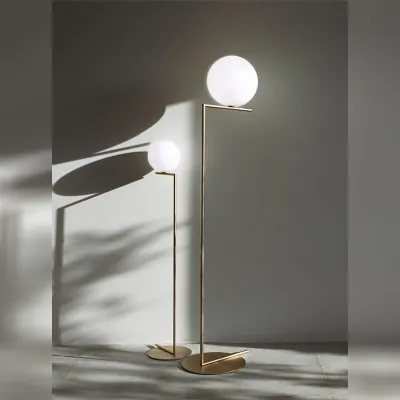 Da terra Ic lights floor 1 Flos in Offerta Outlet 