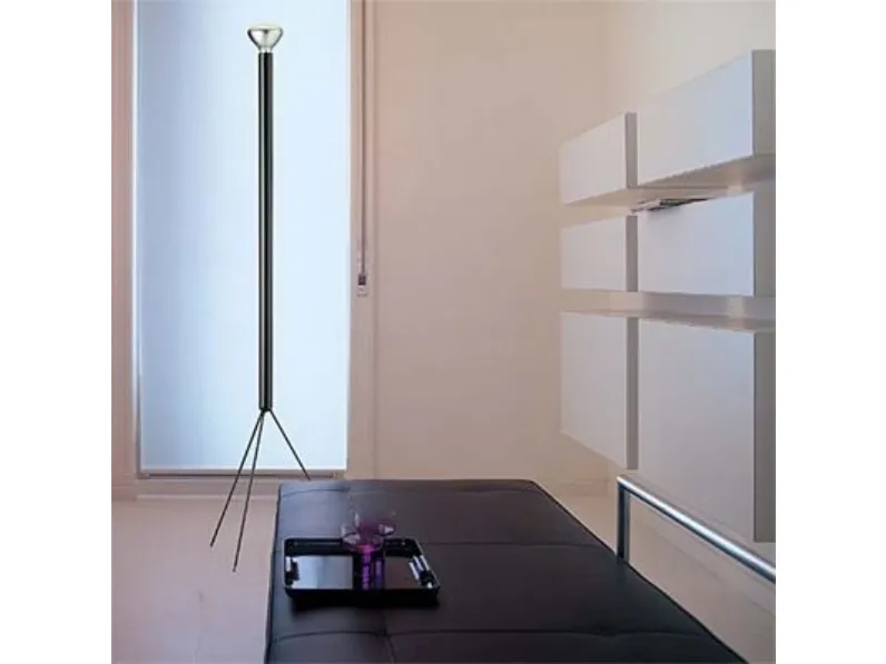 Lampada da terra Luminator Flos a prezzo Outlet 