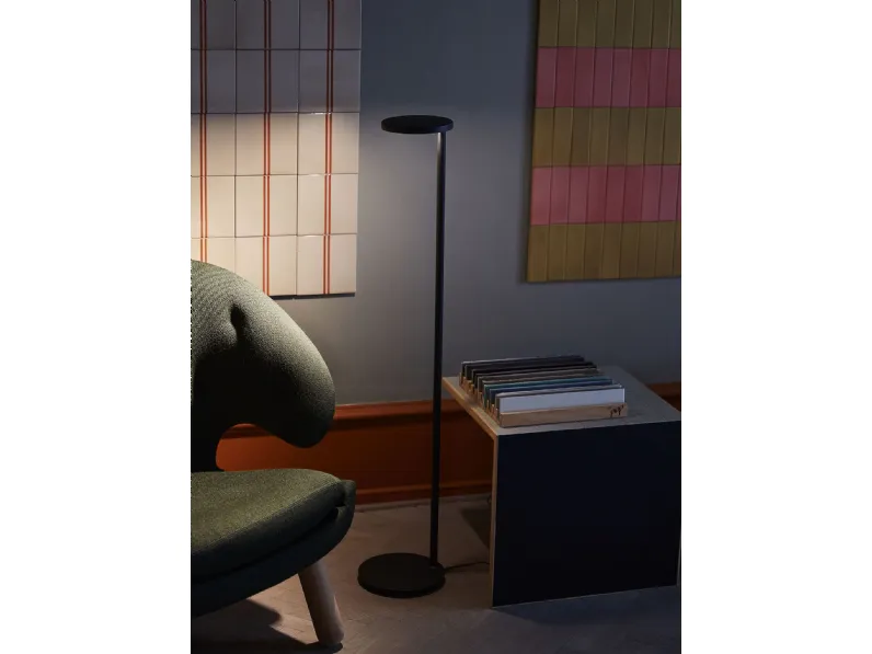 Lampada da terra Flos oblique floor Flos con un ribasso esclusivo