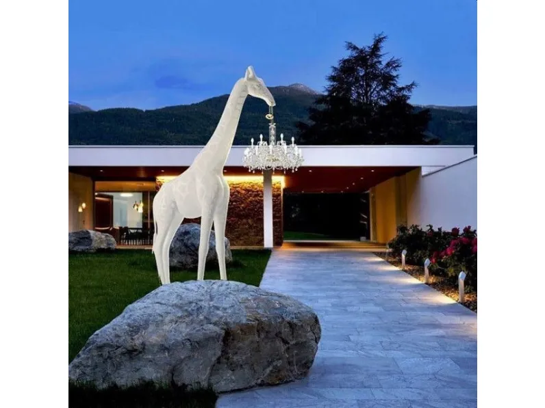 Da terra in plastica Giraffe in love  design bianco  Artigianale in Offerta Outlet