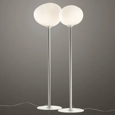 Lampada da terra Gregg  Foscarini a prezzo Outlet 