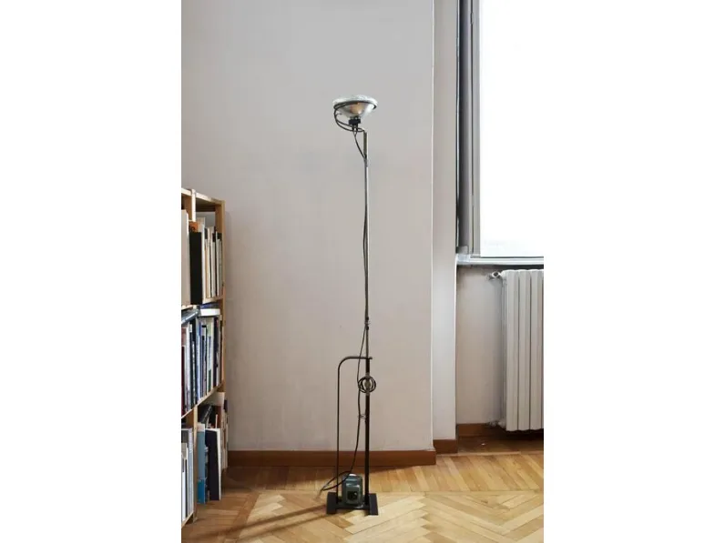 Lampada da terra Flos Flos toio led stile Design con forte sconto