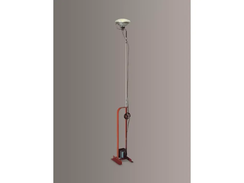 Lampada da terra Toio led Flos in Offerta Outlet 