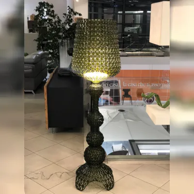 Lampada da terra in plastica Kabuki Kartell in Offerta Outlet