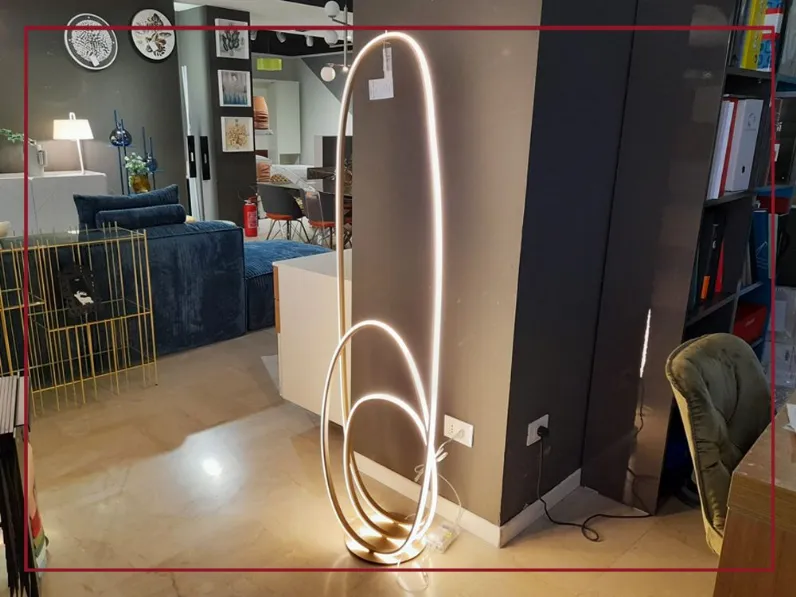 Lampada da terra Ondaluce Golden stile Design con forte sconto