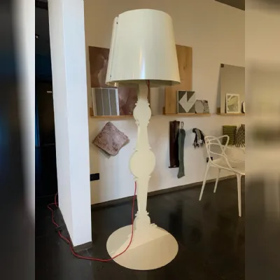 Lampada da terra stile Design Dem Magis a prezzi convenienti